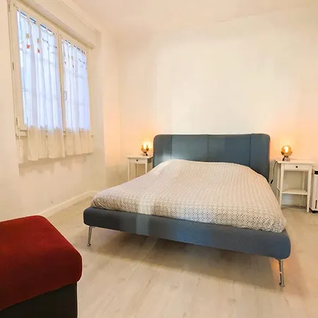 Toulon Sea View Apartman